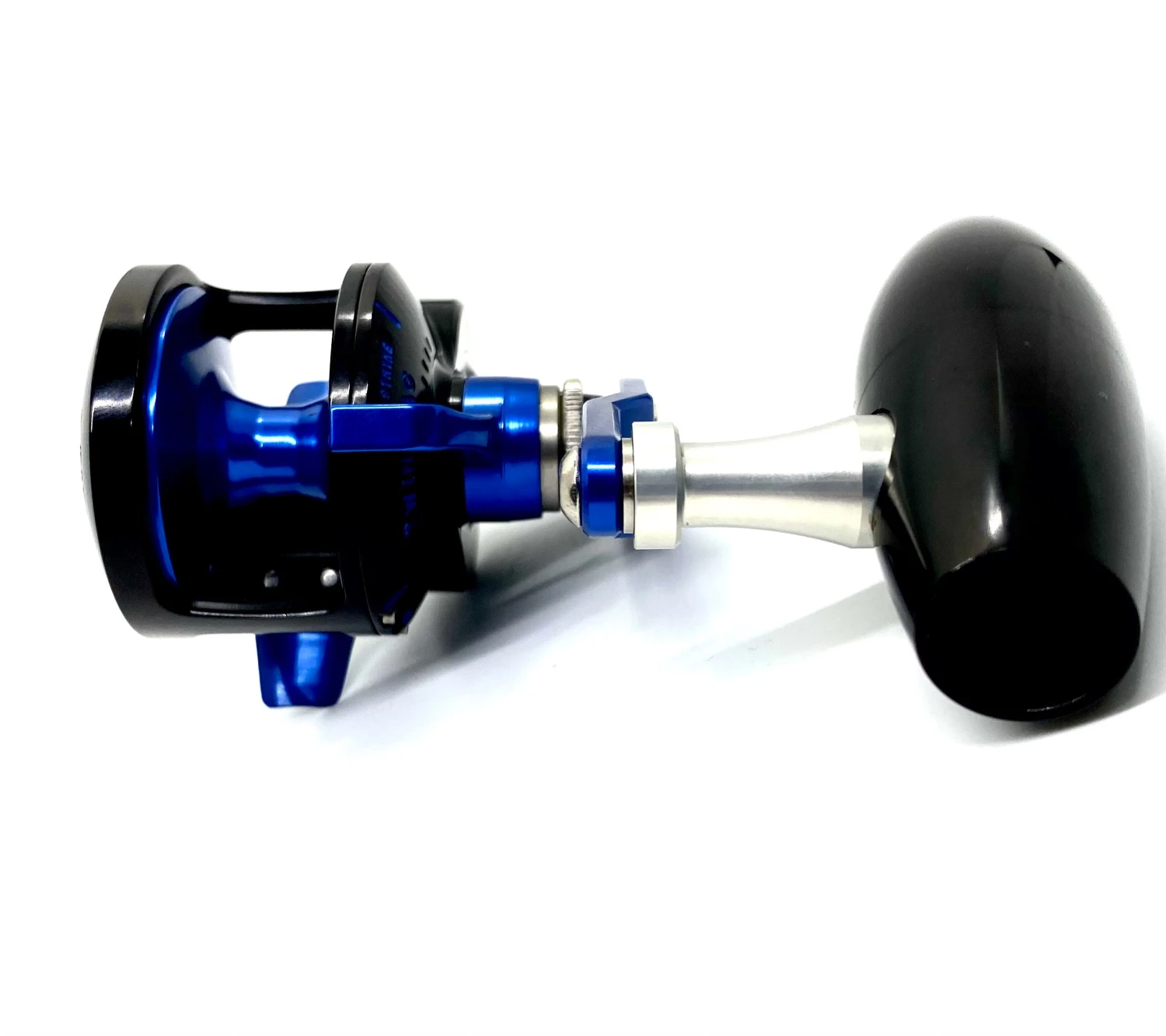 Slow Pitch Jigging Reel - Accurate - Valiant 300N SPJ Custom Black & Blue (Right Hand) 4 Slow Pitch Jigging Reel - Accurate - Valiant 300N SPJ Custom Black & Blue (Right Hand) - Image 2