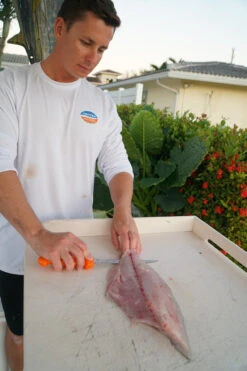 Fillet Knife - Dexter - UC133-8WS1 8 INCH UR-CUT® MOLDABLE HANDLE FILLET KNIFE WITH SHEATH -Fishing Discount Store UC133 8skinning 68355